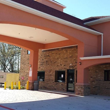 Classic Inn & Suites Хъмбъл Екстериор снимка