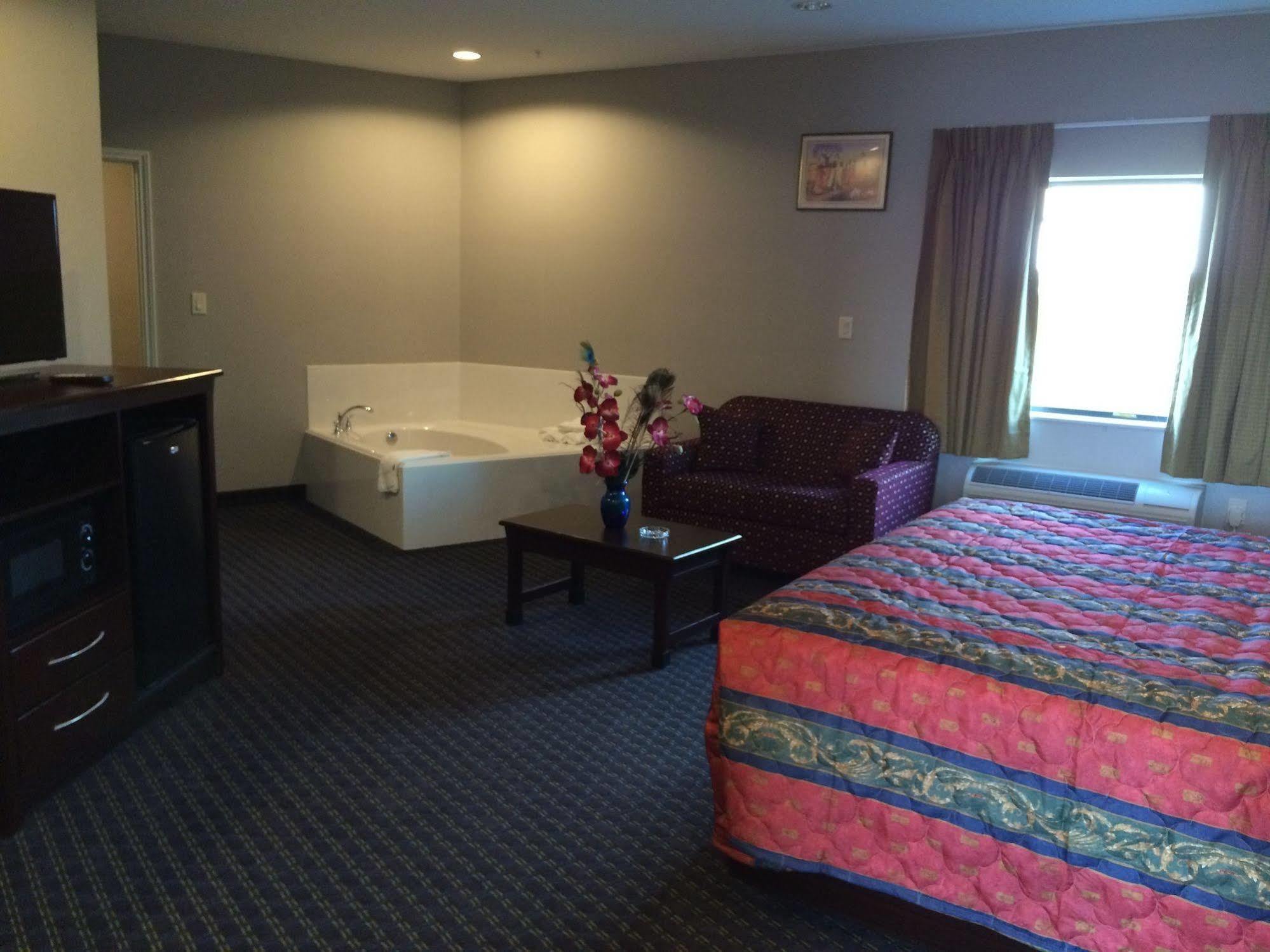Classic Inn & Suites Хъмбъл Екстериор снимка